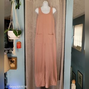 ⭐️Old Navy Blush Romper⭐️